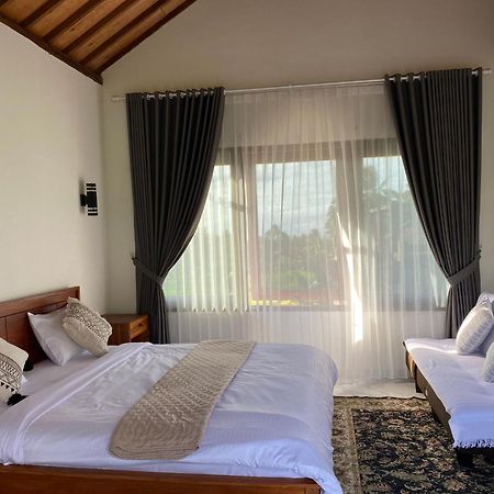 Dira Bungalows Tetebatu Esterno foto