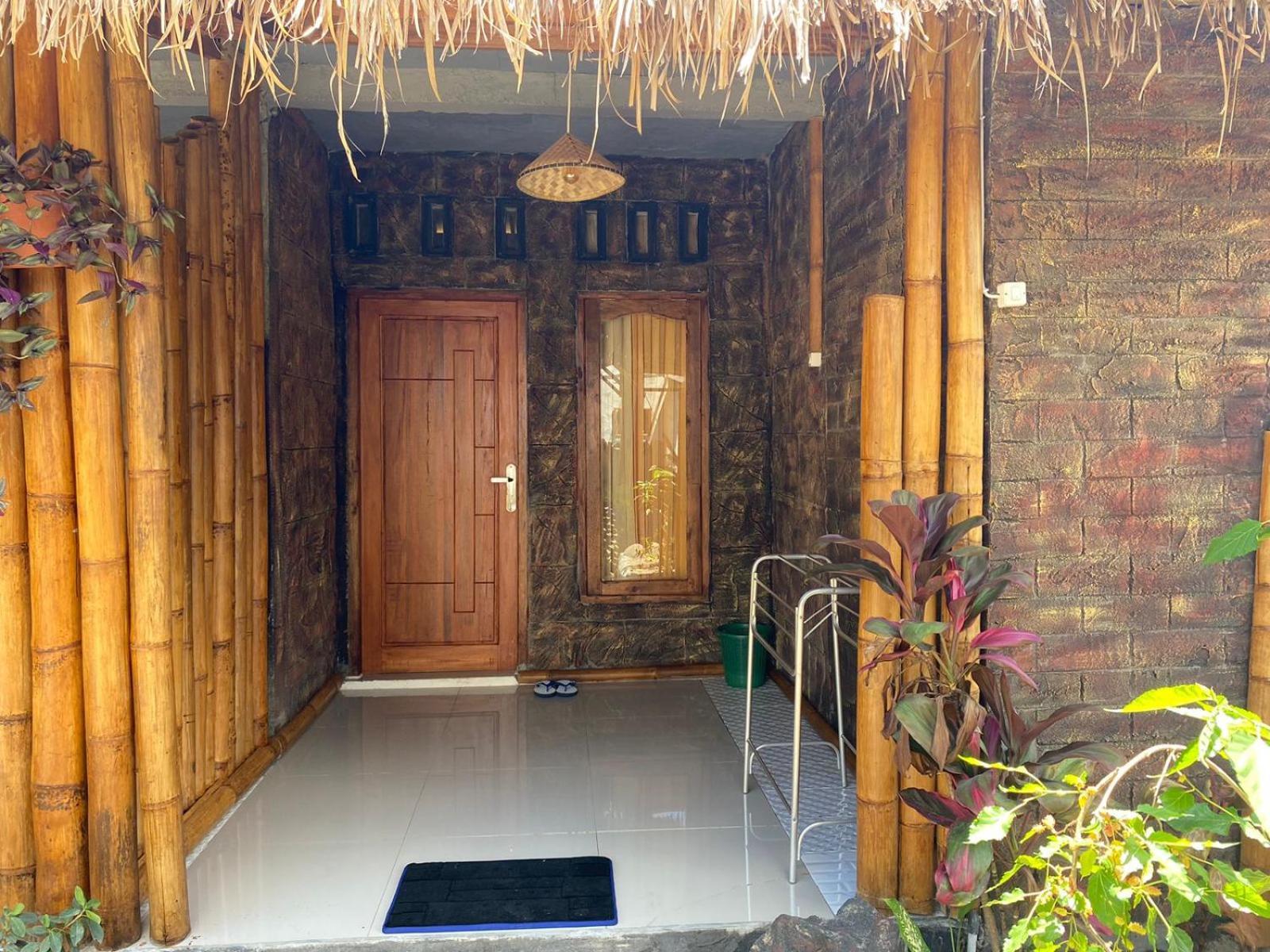 Dira Bungalows Tetebatu Esterno foto