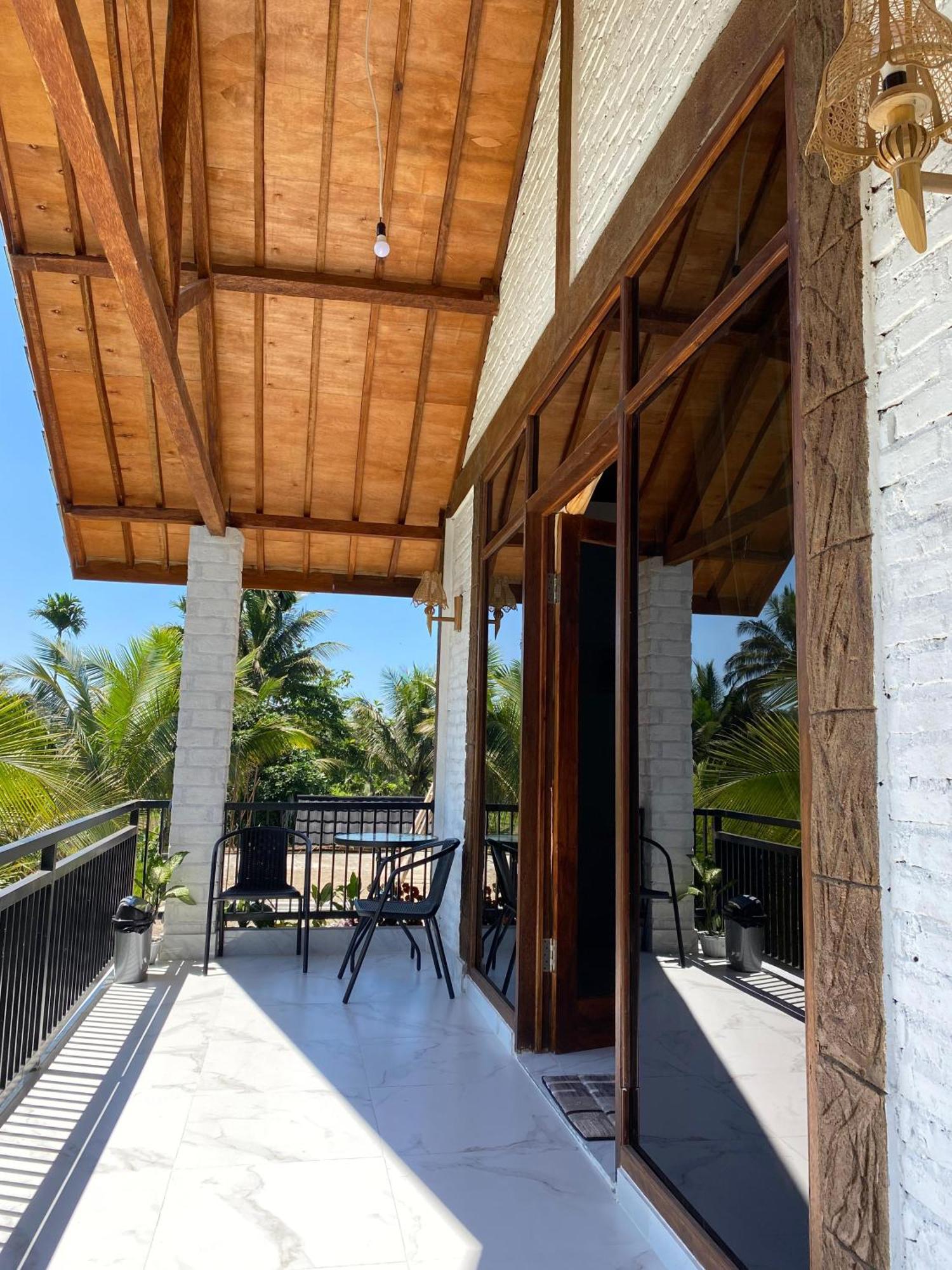 Dira Bungalows Tetebatu Esterno foto