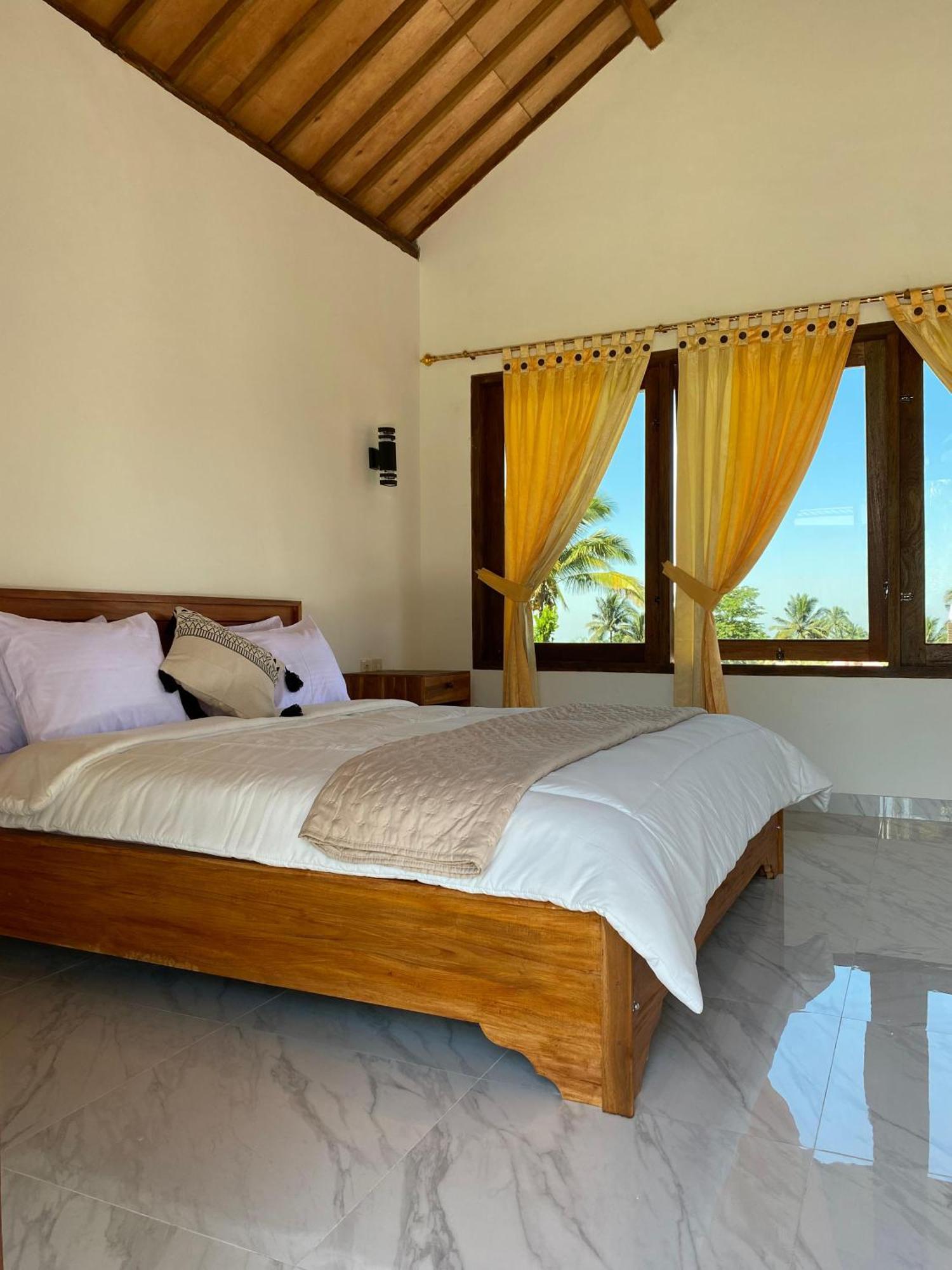 Dira Bungalows Tetebatu Esterno foto