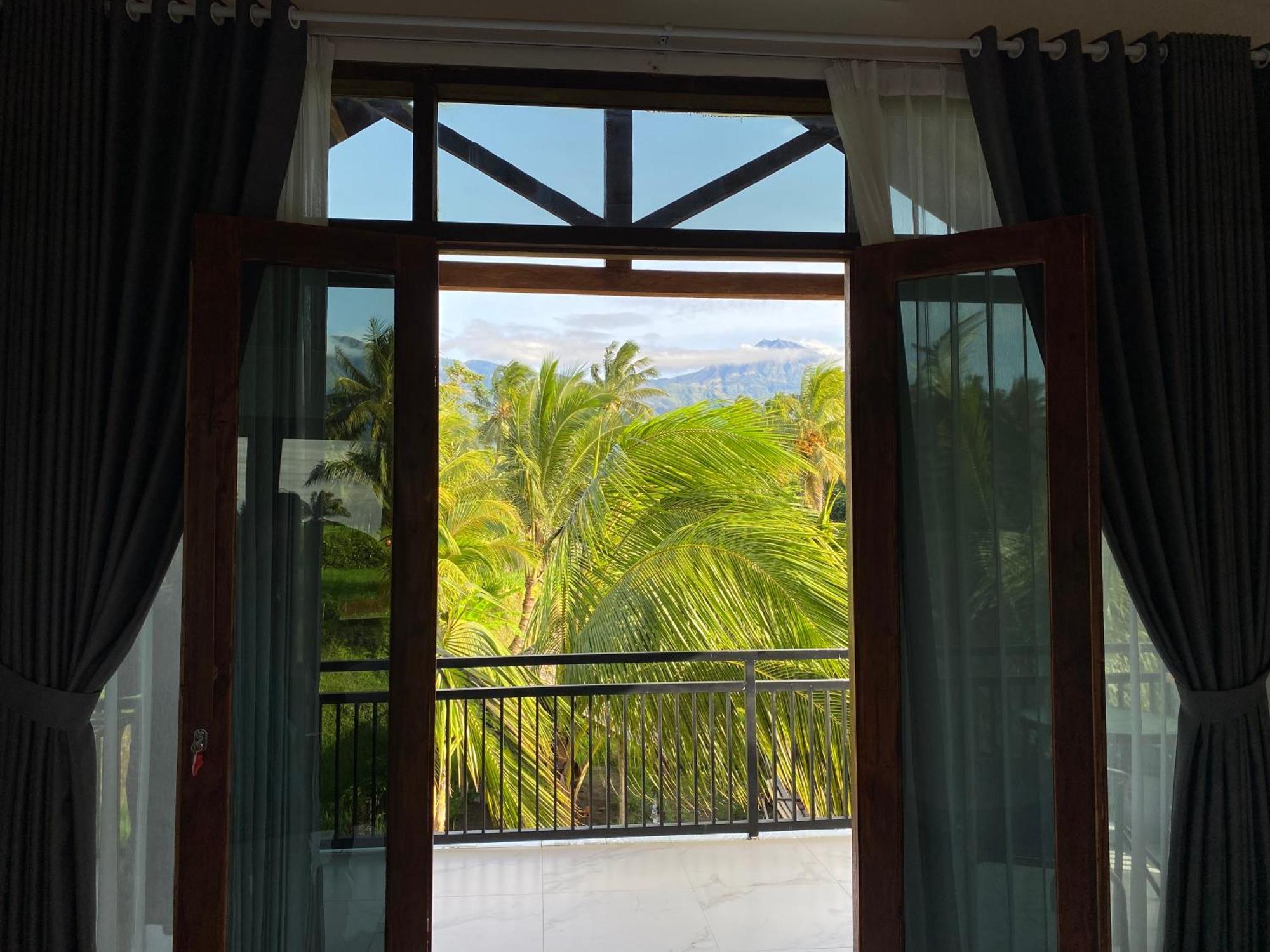 Dira Bungalows Tetebatu Esterno foto